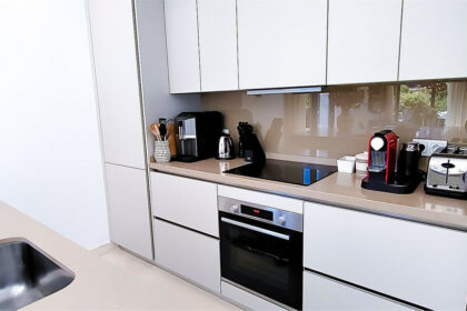 5eb1e08f26fcd71815f8f37c9c1b7249 - 22