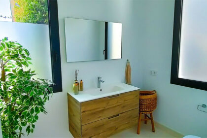 5eb1e08f26fcd71815f8f37c9c1b7249 - 23