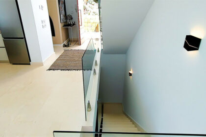 5eb1e08f26fcd71815f8f37c9c1b7249 - 25