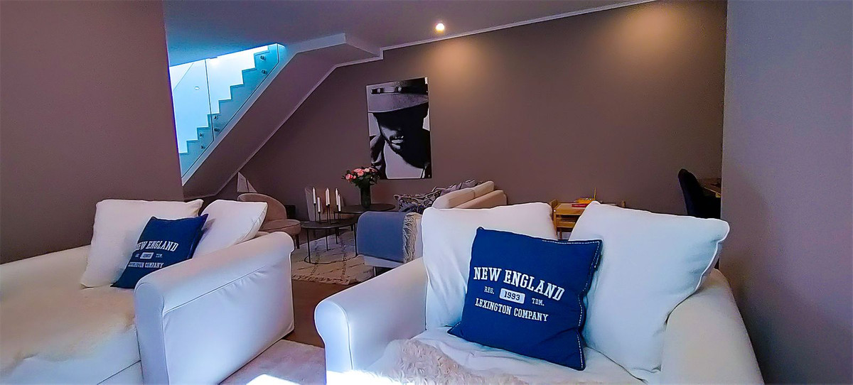 5eb1e08f26fcd71815f8f37c9c1b7249 - 36