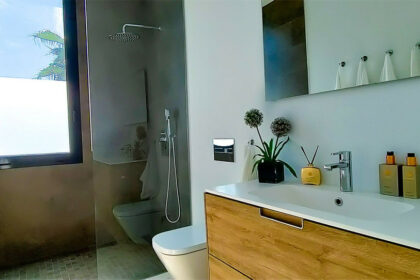 5eb1e08f26fcd71815f8f37c9c1b7249 - 42