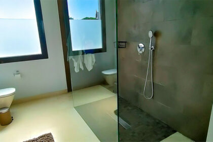 5eb1e08f26fcd71815f8f37c9c1b7249 - 57