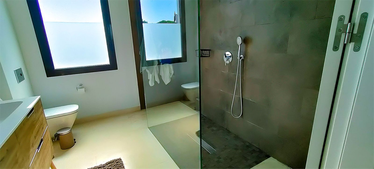 5eb1e08f26fcd71815f8f37c9c1b7249 - 57