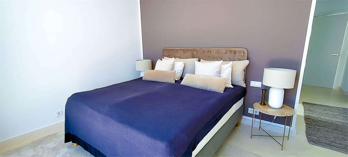 5eb1e08f26fcd71815f8f37c9c1b7249 - 60