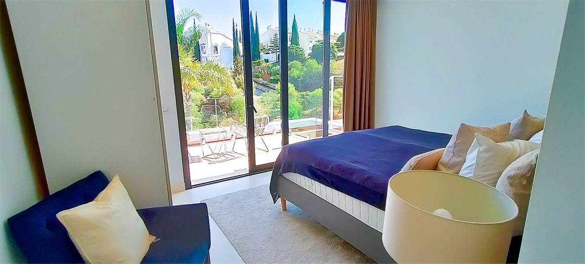 5eb1e08f26fcd71815f8f37c9c1b7249 - 61