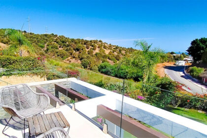 5eb1e08f26fcd71815f8f37c9c1b7249 - 70