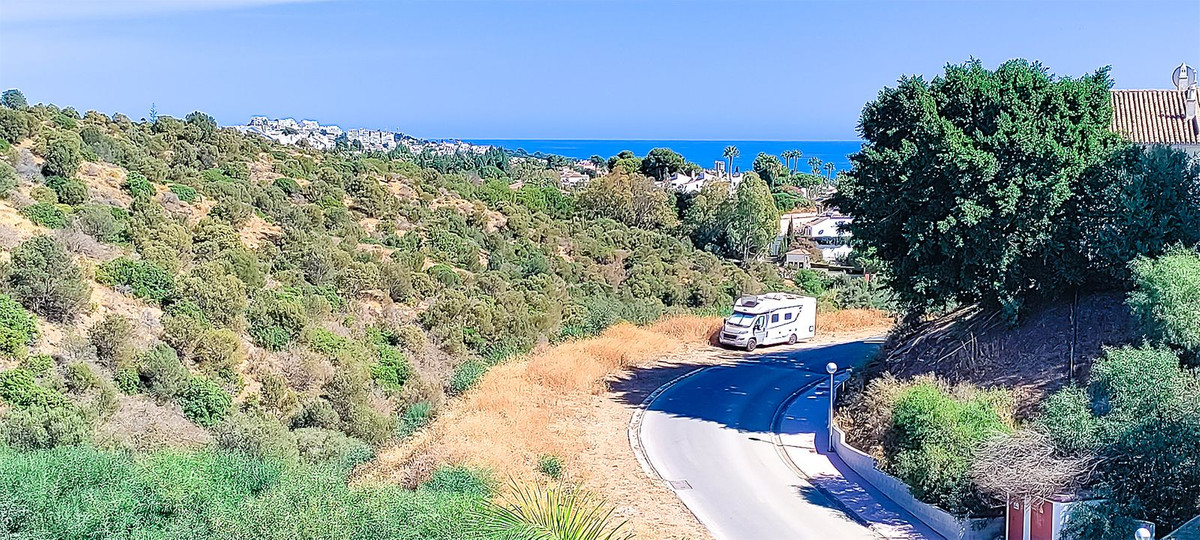 5eb1e08f26fcd71815f8f37c9c1b7249 - 77