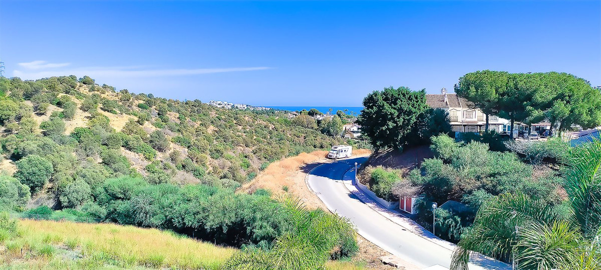 5eb1e08f26fcd71815f8f37c9c1b7249 - 79