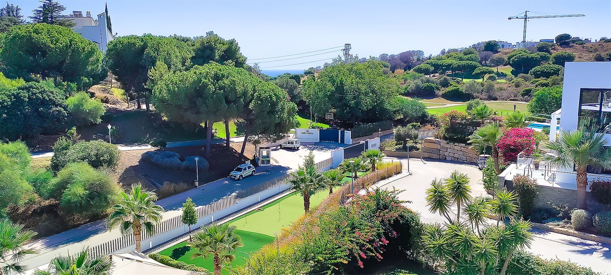 5eb1e08f26fcd71815f8f37c9c1b7249 - 80