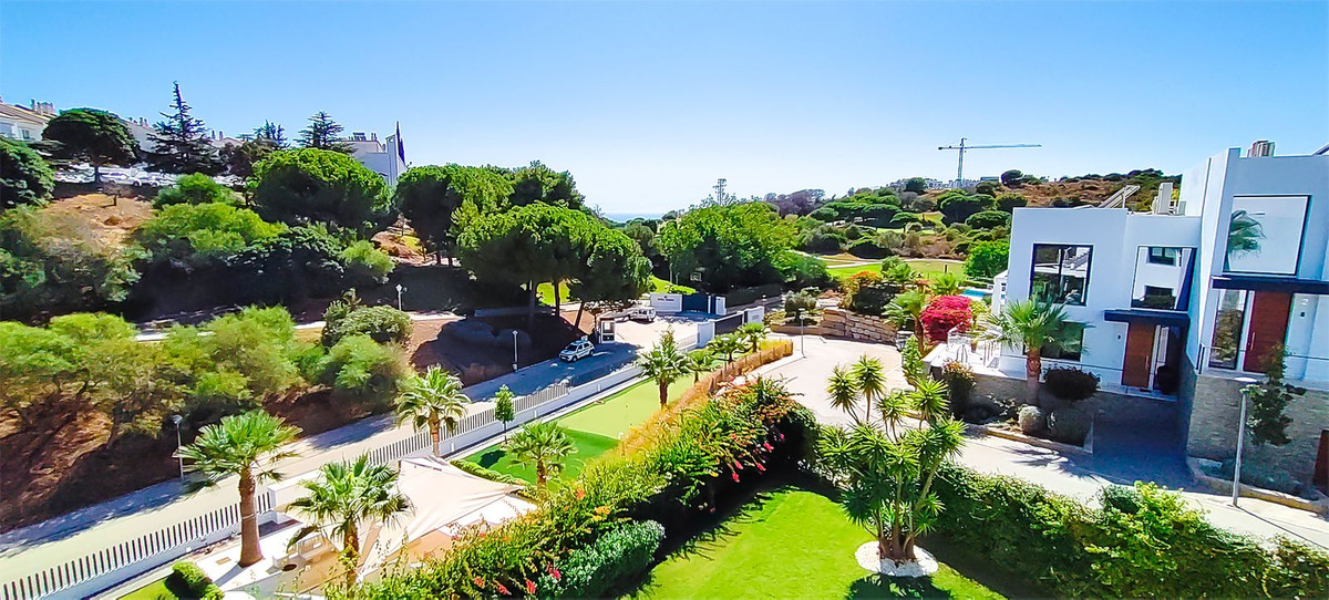 5eb1e08f26fcd71815f8f37c9c1b7249 - 81