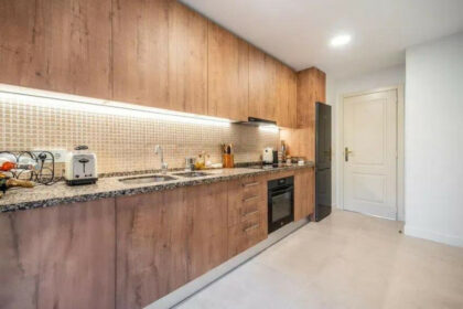 5f09cb7d376686bbb41d20139df7ca69 - 14