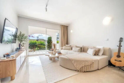 5f09cb7d376686bbb41d20139df7ca69 - 4