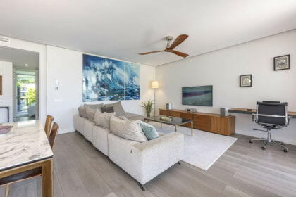 5f53e0b599a64160feb42c183cf96159 - 20