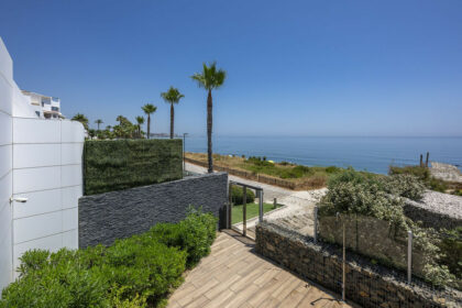 5f53e0b599a64160feb42c183cf96159 - 45