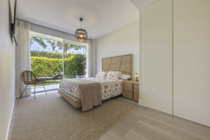 5f53e0b599a64160feb42c183cf96159 - 5