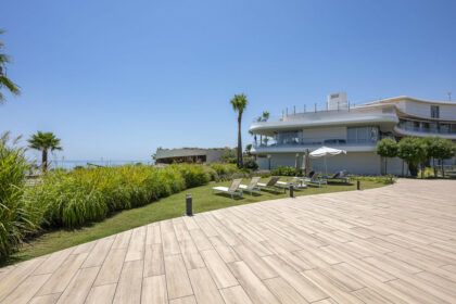 5f53e0b599a64160feb42c183cf96159 - 52