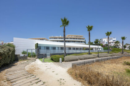 5f53e0b599a64160feb42c183cf96159 - 53