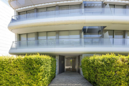 5f53e0b599a64160feb42c183cf96159 - 68