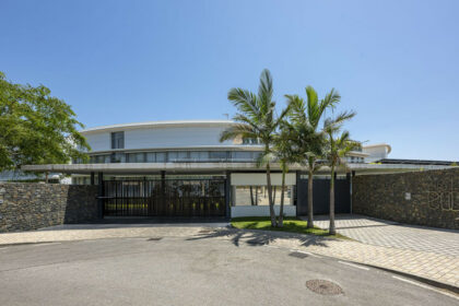 5f53e0b599a64160feb42c183cf96159 - 70