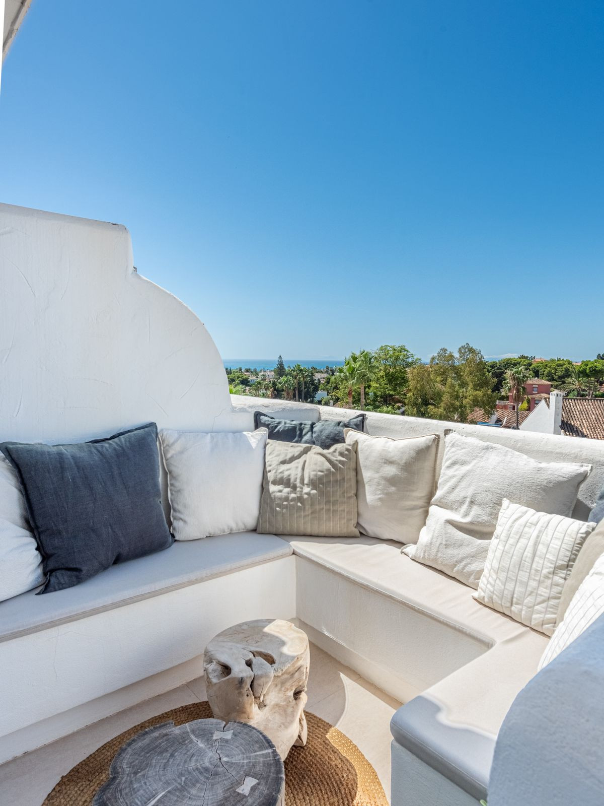 5f7eee65fa3a21d074bb459cb303301c - 10