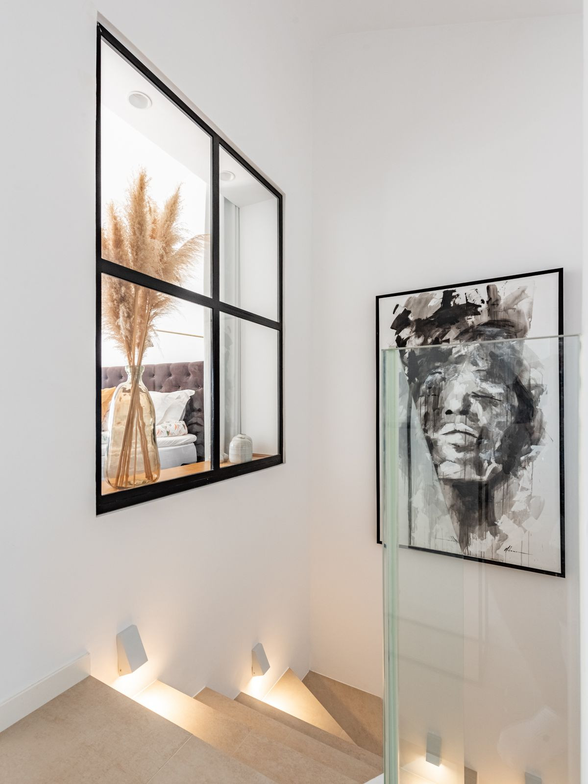 5f7eee65fa3a21d074bb459cb303301c - 16