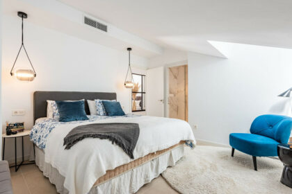 5f7eee65fa3a21d074bb459cb303301c - 22