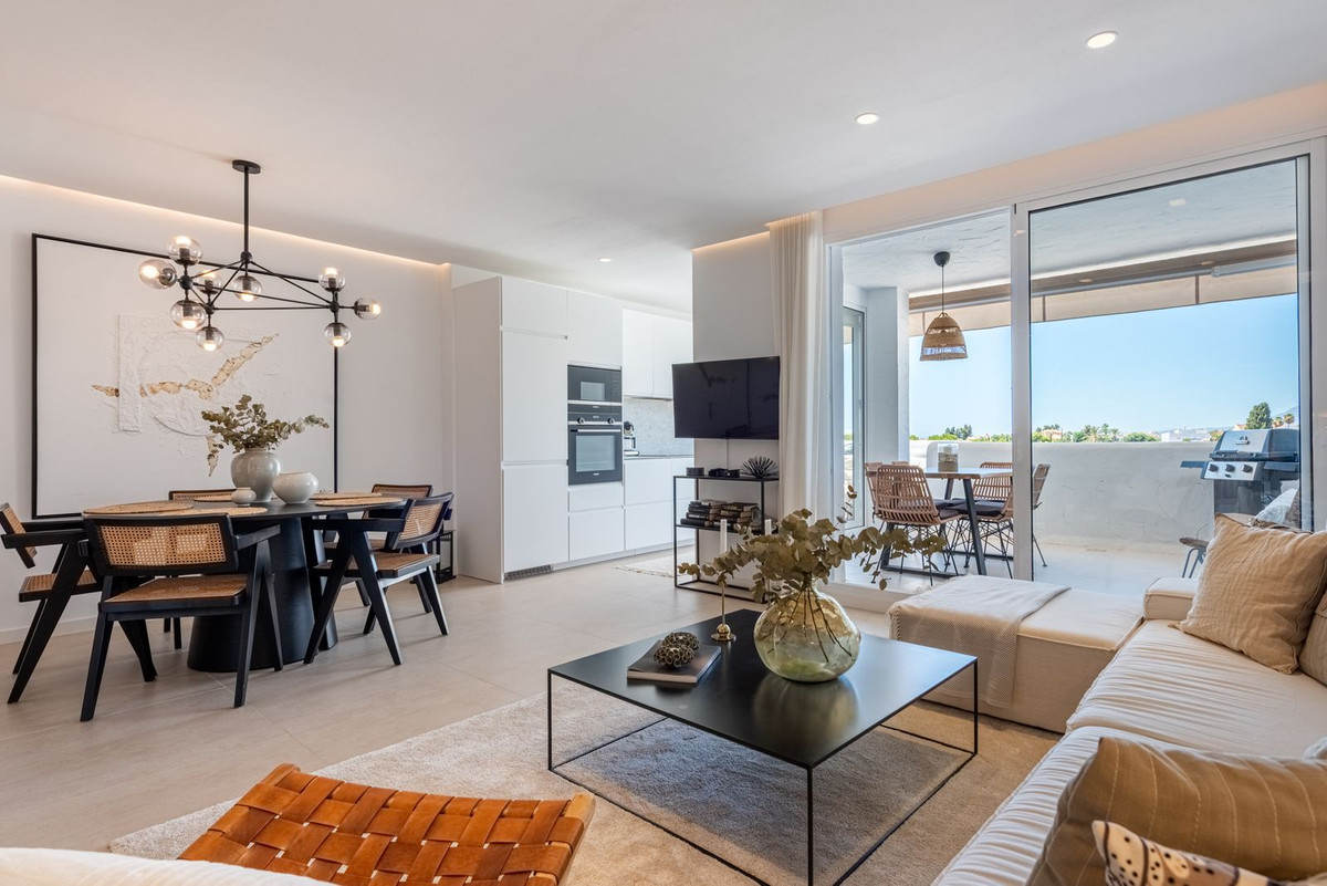 5f7eee65fa3a21d074bb459cb303301c - 4