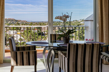 61bdb4f5e6780d71d2fbd35cbe6aac4c - 11