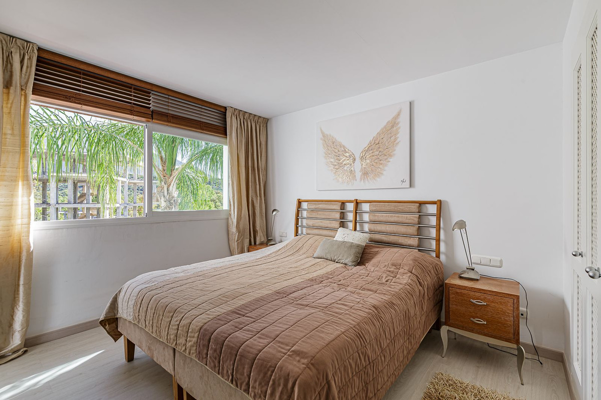 61bdb4f5e6780d71d2fbd35cbe6aac4c - 14