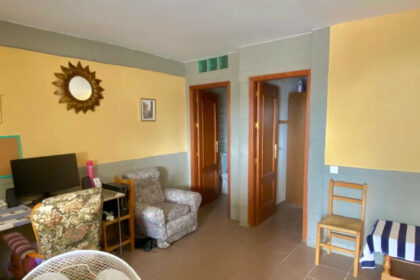 6226bd6c61274c5bfafc2fd275bd6c0a - 10