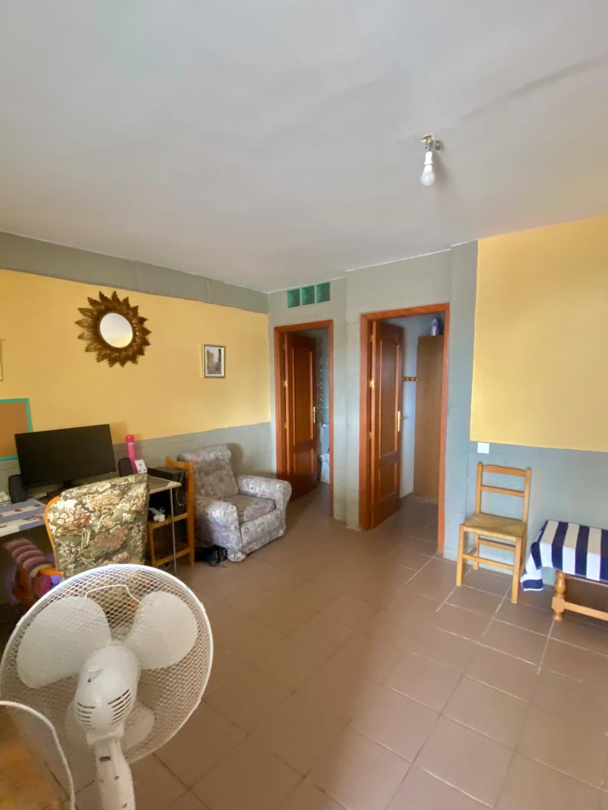 6226bd6c61274c5bfafc2fd275bd6c0a - 10