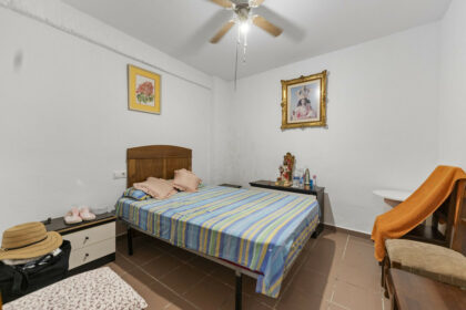 6226bd6c61274c5bfafc2fd275bd6c0a - 11