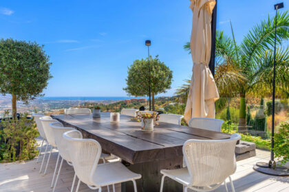 625082d07a778384d30d2878ef53ac72 - 11