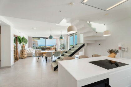 62958beb34727b9b2ecdee461c8104d5 - 11