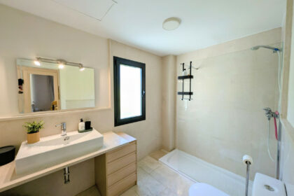 633cb8b69e4ed49a359bf22671040282 - 6