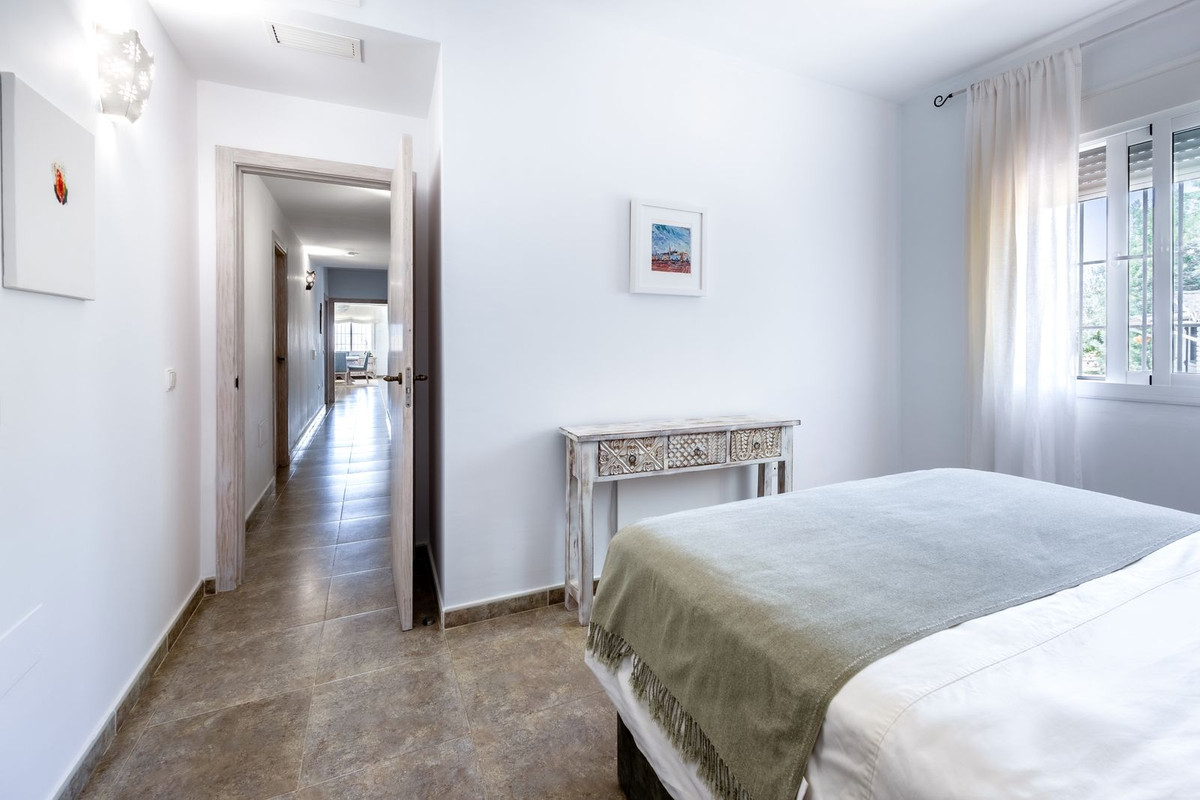 63e51f60becebf479faf4ecf0b363d0b - 10