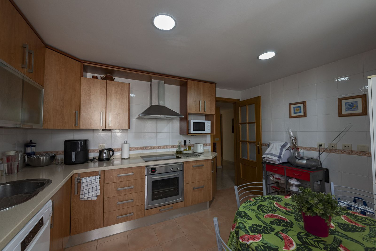 64363b50296c66c36691c57f173d346b - 3