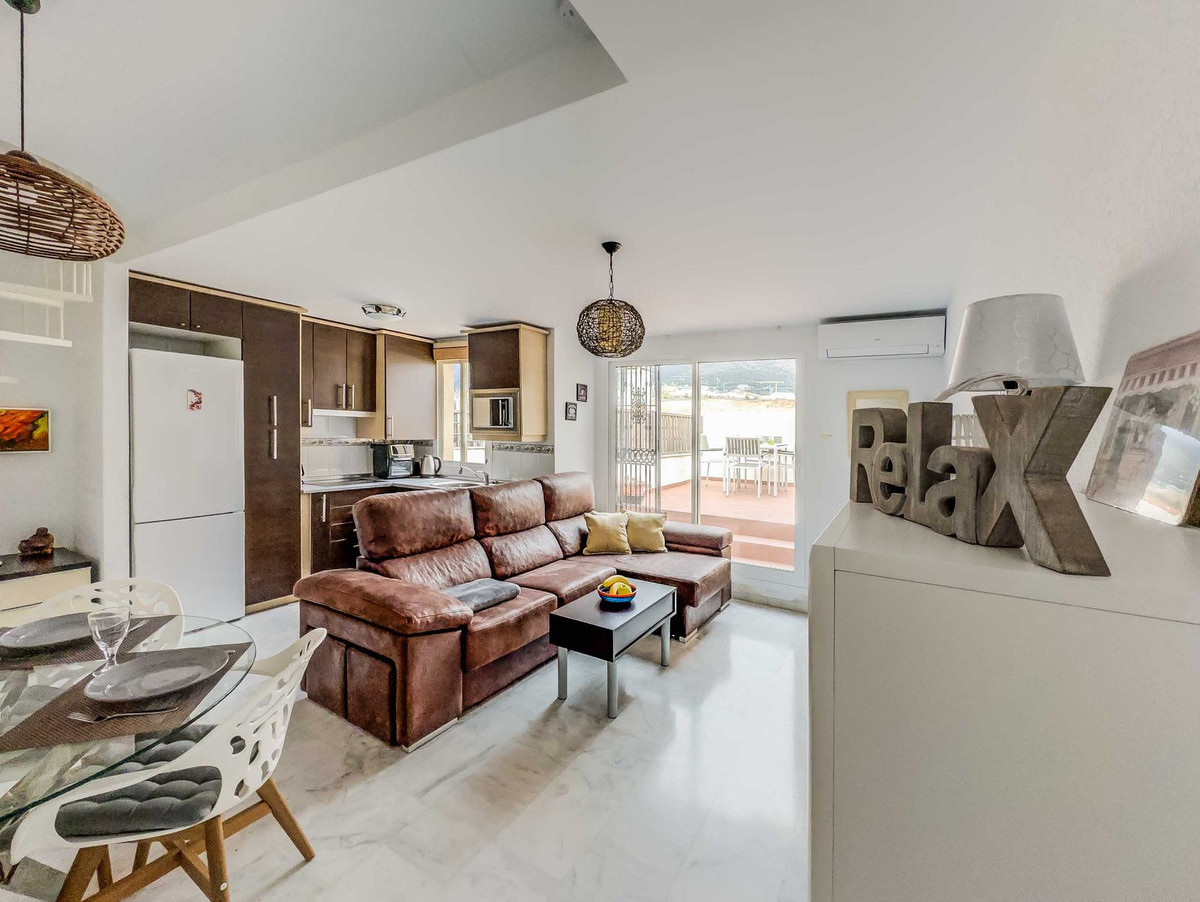 644abdb99eb85086a4d24dae2f6989e2 - 1