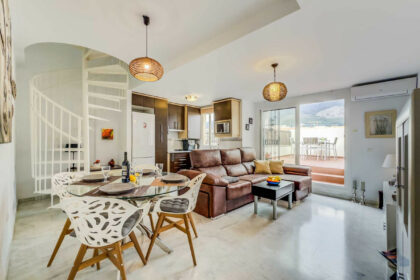 644abdb99eb85086a4d24dae2f6989e2 - 11