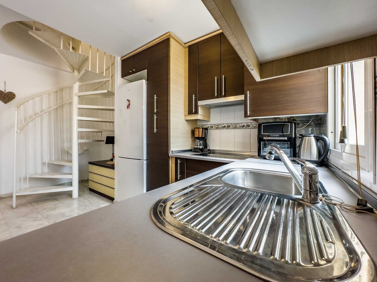 644abdb99eb85086a4d24dae2f6989e2 - 19