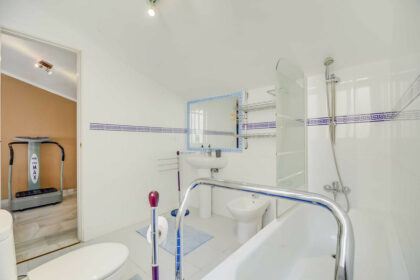 644abdb99eb85086a4d24dae2f6989e2 - 8