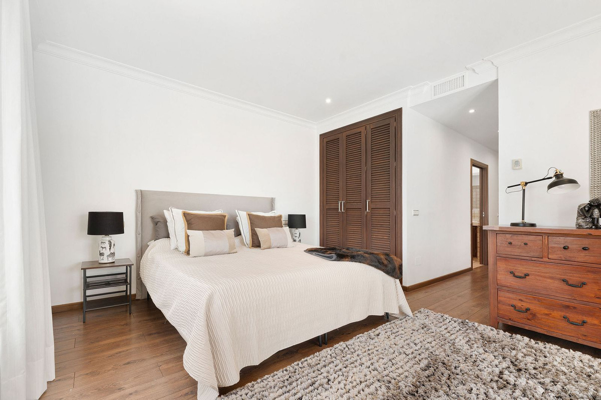 645d059ee7dcdca0e7062971efd00106 - 20