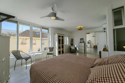 647451a8c86b0936ebcdb9c85461e58b - 28