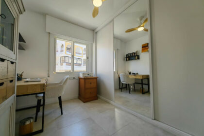 647451a8c86b0936ebcdb9c85461e58b - 38