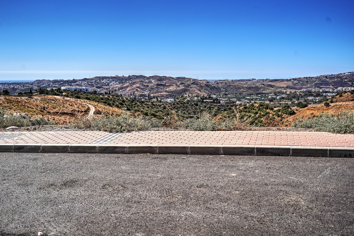 650fc1f2d2d7d48804368ce1f525a5b3 - 4