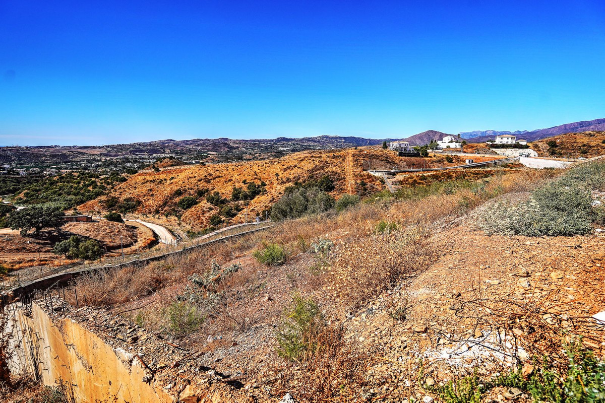 650fc1f2d2d7d48804368ce1f525a5b3 - 7