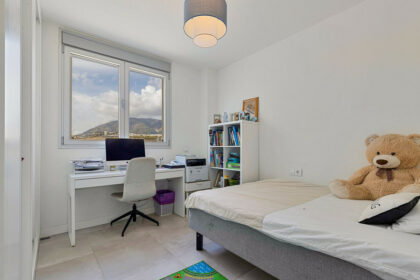 65c12e184dd62cedf4e93b8b3825d686 - 23