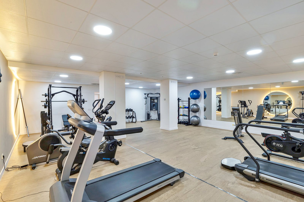 65c12e184dd62cedf4e93b8b3825d686 - 29