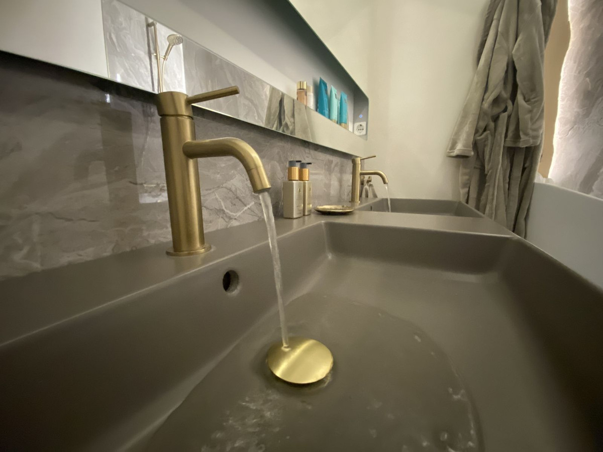 65c48c157ff01d6544282052bf45cdcf - 14