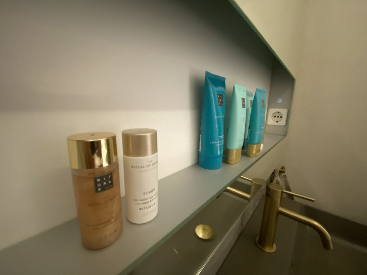 65c48c157ff01d6544282052bf45cdcf - 15